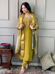 YELLOW GREEN COLOURED WOMEN'S VISCOSE CHANDERI KURTA WITH PANT DUPATTA SET