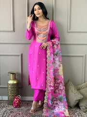 PINK COLOURED WOMEN'S VISCOSE CHANDERI KURTA WITH PANT DUPATTA SET
