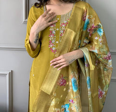 YELLOW GREEN COLOURED WOMEN'S VISCOSE CHANDERI KURTA WITH PANT DUPATTA SET