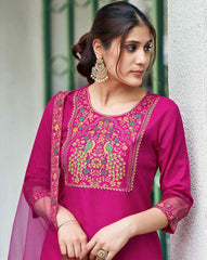 SKYLEE Women Printed Straight Kurta Set with Dupatta | Indian Ethnic Wear Online Malaysia | Cotton Blend Long Kurti Suit for Women | Party & Casual Outfit