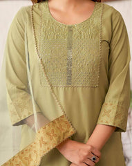 SKYLEE Women Embellished Cotton Blend Straight Kurta Suit Set with Dupatta | Ethnic Wear for Party, Wedding & Festive | Indian Pakistani Salwar Suit Dress Malaysia