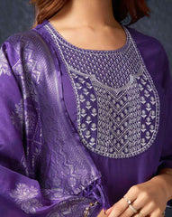 SKYLEE Women’s Embroidered Straight Kurta Set with Dupatta | Cotton Blend Indian Ethnic Wear for Women | Party & Casual Kurti Pant Set