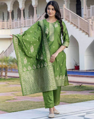 SVARAA Women’s Self-Design Silk Blend Kurta Set with Pant & Dupatta | Pakistani Indian Ethnic Wear for Women | Party & Wedding Kurti Set Malaysia