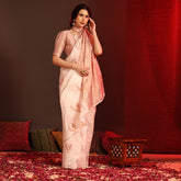 THE BEAUTIFUL LUSTER ON THE SAREE MAKES IT EXTREMELY STUNNING WEAVES