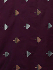 THE BANARASI SAREEIS MADE UP OF SILK THREADS WOVEN USING