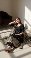 BLACK COLOURED WOMEN'S SILK KURTA WITH DUPATTA SET
