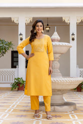 Kusoom Silk Kurta Set with Bottom & Chandery Dupatta | Jacquard Work | Festive & Party Wear – Malaysia