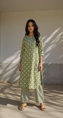 MINT GREEN COLOURED WOMEN'S VISCOSE RAYON KURTA WITH DUPATTA SET