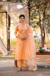 SK-882 Peach Polyester Kurta Set with Bottom & Net Dupatta | Embroidered 3-Piece Ethnic Wear – Malaysia