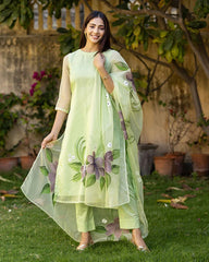 Beautifull Organza tabby Fabriced Hand Printed Demanding Kurta Set