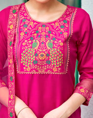 PINK COLOURED WOMEN'S VISCOSE RAYON KURTA WITH DUPATTA SET