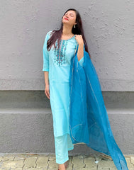 SKYBLUE COLOURED WOMEN'S VISCOSE RAYON KURTA WITH DUPATTA SET