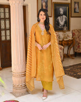 MUSTARD COLOURED WOMEN'S PRINTED EMBROIDERED KURTA WITH PANT DUPATTA SET