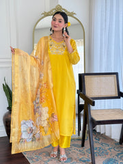RADHA YELLOW COLOURED WOMEN'S VISCOSE CHINNON KURTA WITH PANT DUPATTA SET