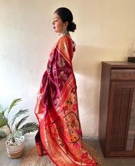 FEATURING PURE SILK THREADS WOVEN WITH INTRICATE TECHNIQUES BANARASI SAREE
