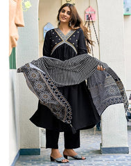 SKYLEE Women’s Embroidered Straight Kurta Set with Pants & Dupatta | Cotton Blend Ethnic Suit | Modest Fashion Kurti Set Malaysia