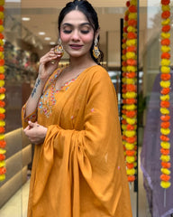 ORANGE COLOURED Women Embroidered Chanderi Kurta set