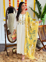 WHITE COLOURED WOMEN EMBROIDERY WORK KURTA SET