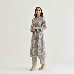 MOTI GREY COLOURED WOMEN'S RAYON SLUB LACE WORK KURTA WITH PANT SET