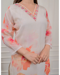 HARLIN WHITE COLOURED WOMEN'S EMBROIDERY KURTA SET