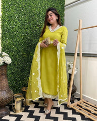 PISTA YELLOW COLOURED WOMEN'S EMBROIDERY KURTA SET