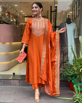 KRITVA ORANGE COLOURED WOMEN'S CHANDERI SILK KURTA SET