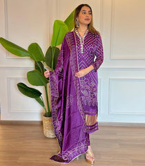 PURPLE COLOURED WOMEN'S VISCOSE COTTON KURTA WITH PANT DUPATTA SET
