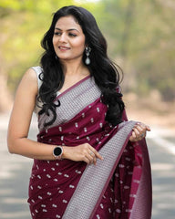 Latest 4 color soft silk woven jacquard saree