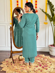 BLUE GREEN WOMEN;S VISCOSE CHANDERI STRAIGHT KURTA WITH PANT LINNEN DUPATTA SET