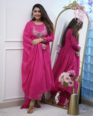 MORLO PINK COLOURED WOMEN'S BSY CHINNON KURTA WITH PANT DUPATTA SET