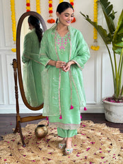 PISTA GREEN COLOURED WOMEN'S VISCOSE CHANDERI EMBROIDERED KURTA WITH PANT DUPATTA SET