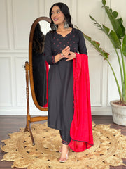 BLACK COLOURED WOMEN'S REYON SLUB EMBROIDERED KURTA WITH PANT DUPATTA SET