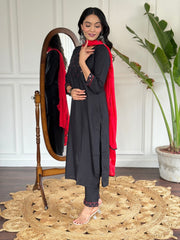 BLACK COLOURED WOMEN'S REYON SLUB EMBROIDERED KURTA WITH PANT DUPATTA SET