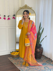 YELLOW COLOURED WOMEN'S CHANDERI SILK KURTA WITH PANT DUPATTA SET