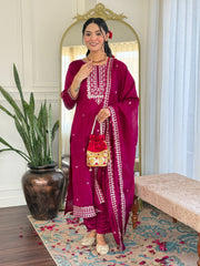 RED PINK COLOURED WOMEN'S CP VICHITRA EMBROIDERED STRAIGHT KURTA WITH PANT DUPATTA SET