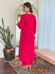 SIYA PINK COLOURED WOMEN'S VISCOSE CHANDERI EMBROIDERED KURTA WITH PANT DUPATTA SET