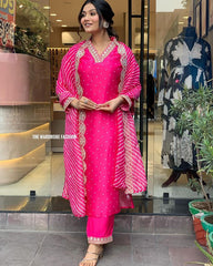 SNAPINSTA PINK COLOURED WOMEN'S VISCOSE EMBROIDERED KURTA WITH PANT DUPATTA SET