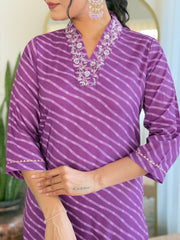 PURPLE COLOURED WOMEN'S MUSLIN EMBROIDERED KURTA WITH PANT DUPATTA SET
