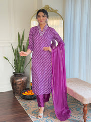 PURPLE COLOURED WOMEN'S MUSLIN EMBROIDERED KURTA WITH PANT DUPATTA SET