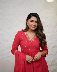RED COLOURED WOMEN'S VISCOSE DIAMOND GEORGETTE EMBROIDERED KURTA WITH PANT DUPATTA SET