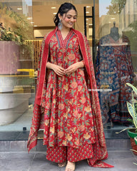 TANVI MAROON COLOURED WOMEN'S COTTON EMBROIDERED KURTA WITH PANT DUPATTA SET