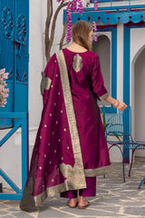 CHEERY COLOURED TREDITIONAL WEAR KURTA SET