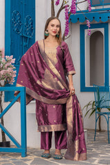 LIGHT PINK COLOURED TREDITIONAL WEAR KURTA SET