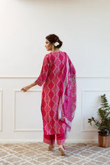 RASHMI PINK COLOURED TREDITIONAL WEAR KURTA SET