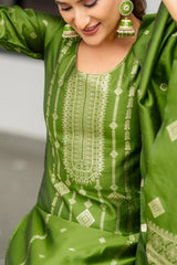 MAHENDI COLOURED WOMEN'S POLYSTER KURTA WITH DUPATTA SET