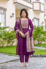 WINE COLOURED WOMEN'S POLYSTER KURTA WITH DUPATTA SET