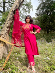 PINK COLOURED WOMEN'S RAYON KURTA WITH DUPATTA SET
