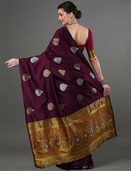 THE BANARASI SAREEIS MADE UP OF SILK THREADS WOVEN USING