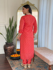 ORANGE COLOURED WOMEN'S REYON EMBROIDERED KURTA WITH PANT DUPATTA SET