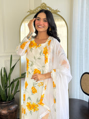 YELLOW COLOURED WOMEN'S GEORGETTE KURTA WITH PANT DUPATTA SET